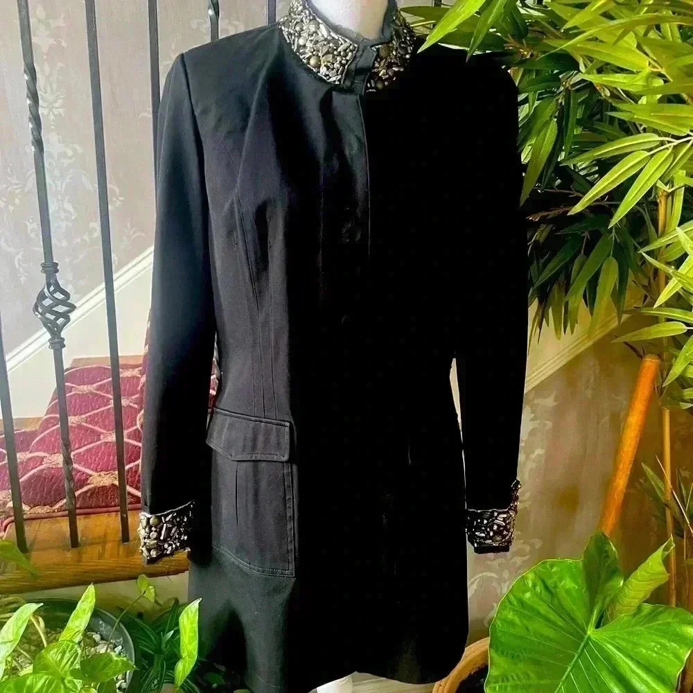 V Christina Vintage black long jacket. Size Large. Snap closure jeweled in gold - Picture 5 of 16